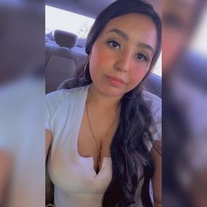 Meet your Posher, Diana